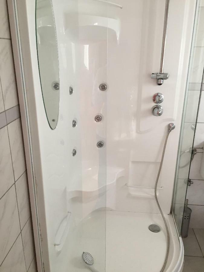 Apartment Fuer Monteure Nr 1 Kassel Zewnętrze zdjęcie